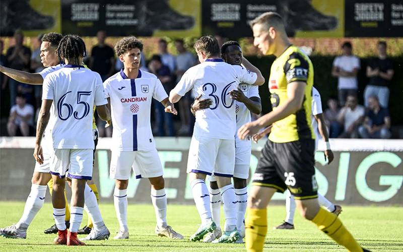 Soi kèo Anderlecht vs St. Truiden 00h30 ngày 19/2/2024